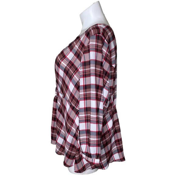 Torrid Georgette Tie-Front Blouse, Red Plaid Long Sleeve V-Neck Women's Size 3 - Picture 8 of 13